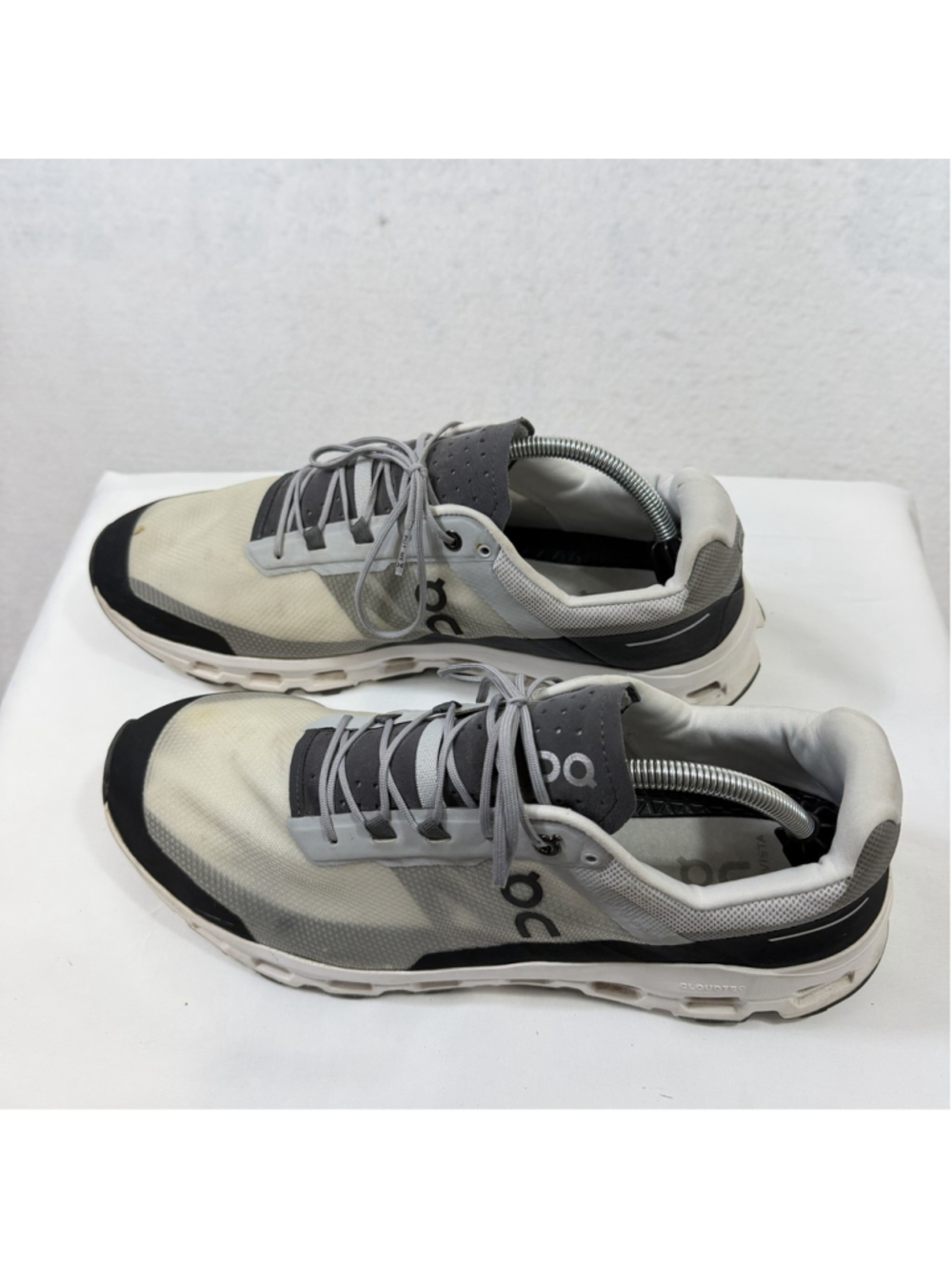 On Cloudvista Men's Running Trail Shoe Glacier Beige Size US 12.5 M - Picture 1 of 10